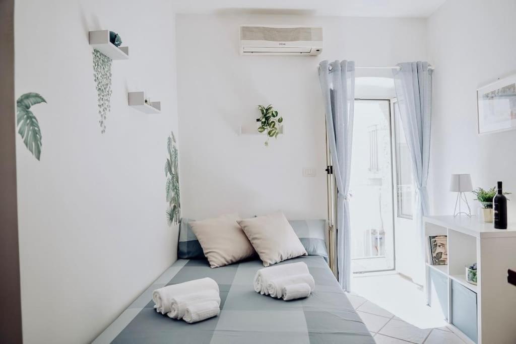 Torre Dalu' - A Due Passi Dalla Spiaggia Di Porta Vecchia, Con Terrazzo Privato E Netflix Монополи Екстериор снимка